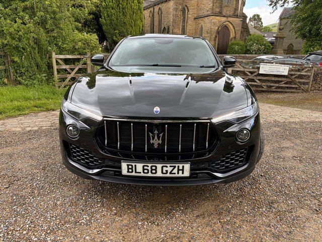 View our MASERATI LEVANTE