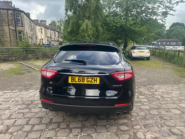 View our MASERATI LEVANTE