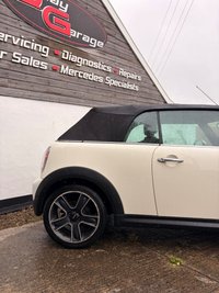 USED 2009 09 MINI CONVERTIBLE 1.6 Cooper S Convertible 2dr Petrol Manual Euro 4 (170 ps) Mini Cooper Convertible