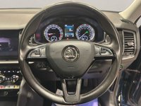 USED 2017 67 SKODA KODIAQ 2.0 TDI Edition SUV 5dr Diesel DSG 4WD Euro 6 (s/s) (7 Seat) (190 ps) SAT-NAV PAN ROOF + HEATED SEATS + APPLE CAR PLAY