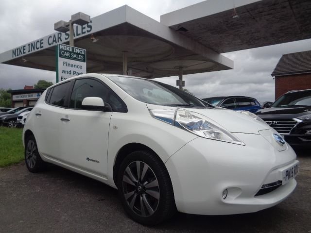 View our NISSAN LEAF