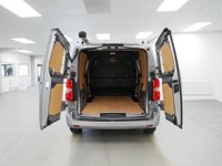USED 2023 73 VAUXHALL VIVARO 2700 1.5 TURBO D 120 BHP SWB PRO EDITION 73 PLATE | AIR CON | 3 SEATS | PRO EDITION