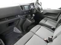 USED 2023 73 VAUXHALL VIVARO 2700 1.5 TURBO D 120 BHP SWB PRO EDITION 73 PLATE | AIR CON | 3 SEATS | PRO EDITION