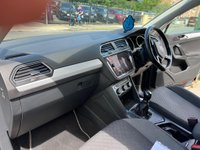 USED 2018 18 VOLKSWAGEN TIGUAN 2.0 TDI SE Navigation Euro 6 (s/s) 5dr GREAT SPEC AND VALUE