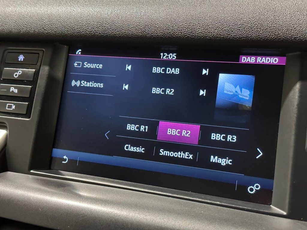 USED 2016 16 LAND ROVER DISCOVERY SPORT 2.0 TD4 HSE SUV 5dr Diesel Auto 4WD Euro 6 (s/s) (180 ps) 
