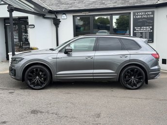 View our VOLKSWAGEN TOUAREG