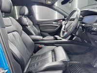 USED 2021 21 AUDI E-TRON 55 Launch Edition Sportback 5dr Electric Auto quattro 95kWh (408 ps) 