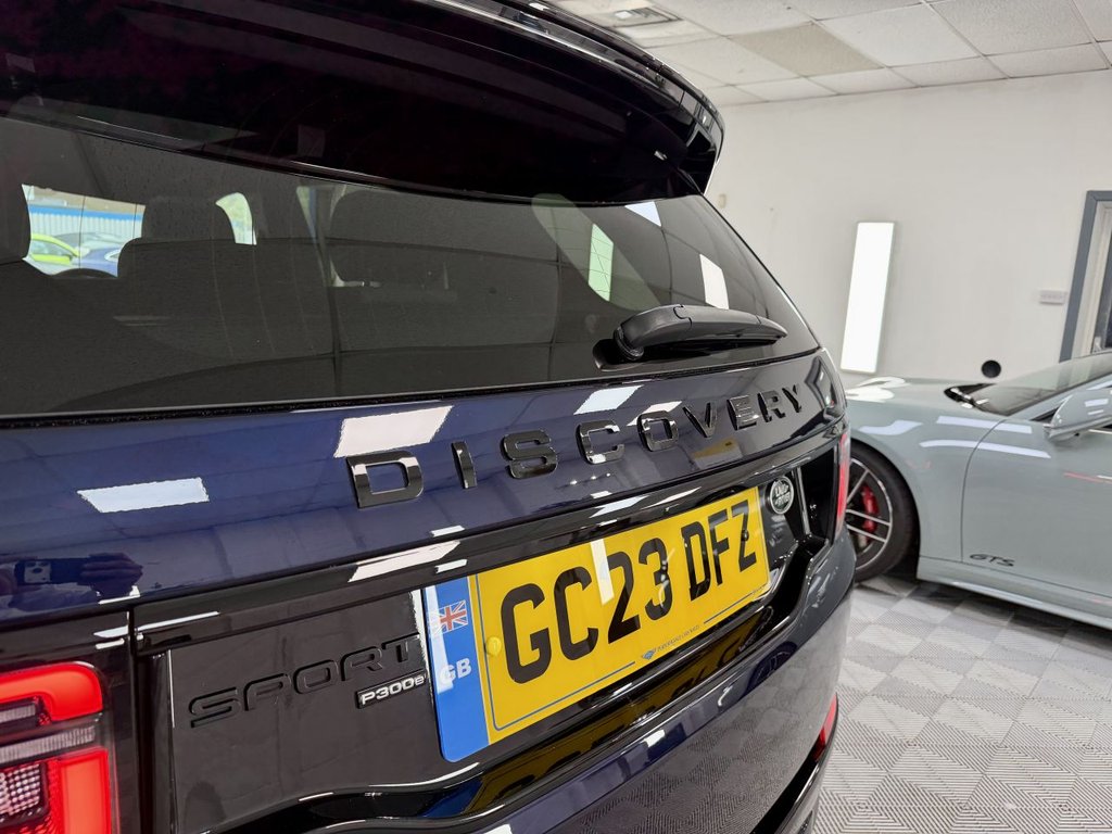 USED 2023 23 LAND ROVER DISCOVERY SPORT 1.5 P300e 12.2kWh R-Dynamic HSE SUV 5dr Petrol Plug-in Hybrid Auto 4WD Euro 6 (s/s) (309 ps) 