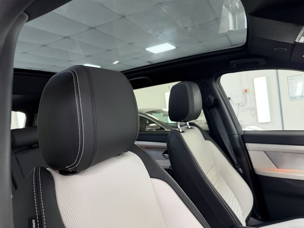 USED 2023 23 LAND ROVER DISCOVERY SPORT 1.5 P300e 12.2kWh R-Dynamic HSE SUV 5dr Petrol Plug-in Hybrid Auto 4WD Euro 6 (s/s) (309 ps) 