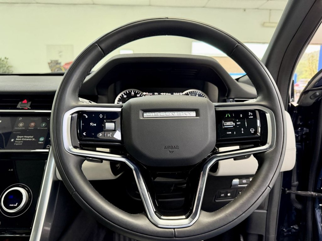 USED 2023 23 LAND ROVER DISCOVERY SPORT 1.5 P300e 12.2kWh R-Dynamic HSE SUV 5dr Petrol Plug-in Hybrid Auto 4WD Euro 6 (s/s) (309 ps) 