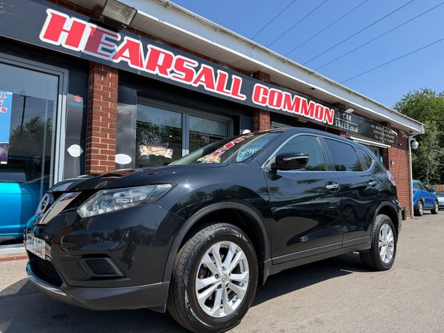 View our Nissan X-Trail 1.6 dCi Visia SUV 5dr Diesel Manual Euro 6 (s/s) (130 ps)