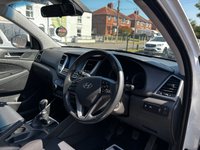 USED 2017 17 HYUNDAI TUCSON 1.7 CRDi Blue Drive SE Nav SUV 5dr Diesel Manual Euro 6 (s/s) (116 ps) 