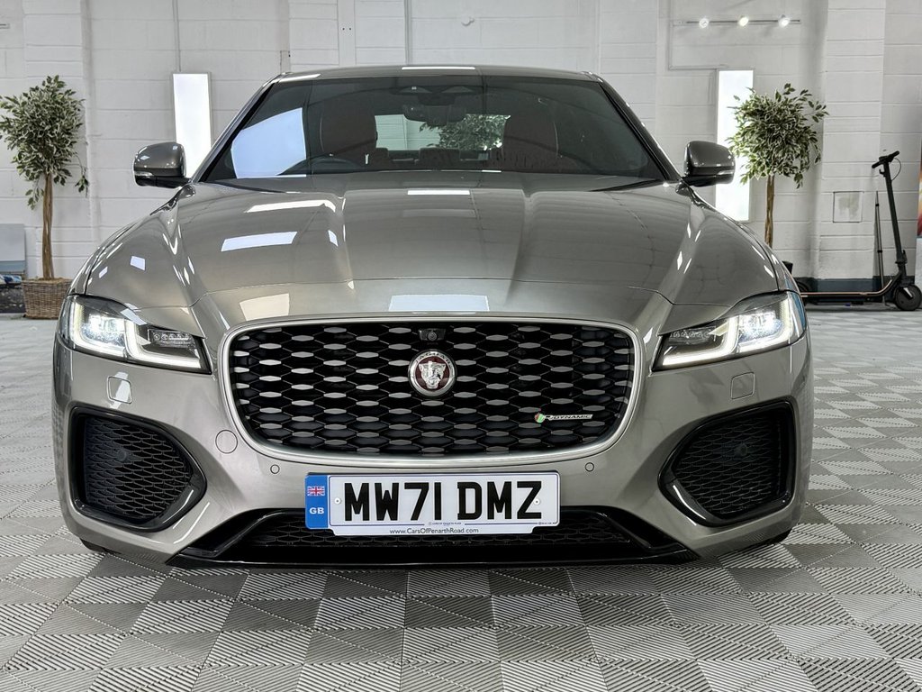 USED 2021 71 JAGUAR XF 2.0 P250i R-Dynamic S Saloon 4dr Petrol Auto Euro 6 (s/s) (250 ps) 