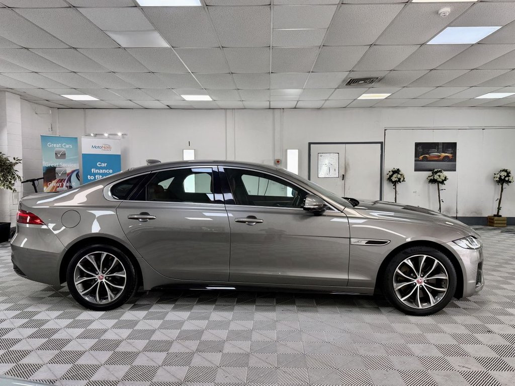 USED 2021 71 JAGUAR XF 2.0 P250i R-Dynamic S Saloon 4dr Petrol Auto Euro 6 (s/s) (250 ps) 