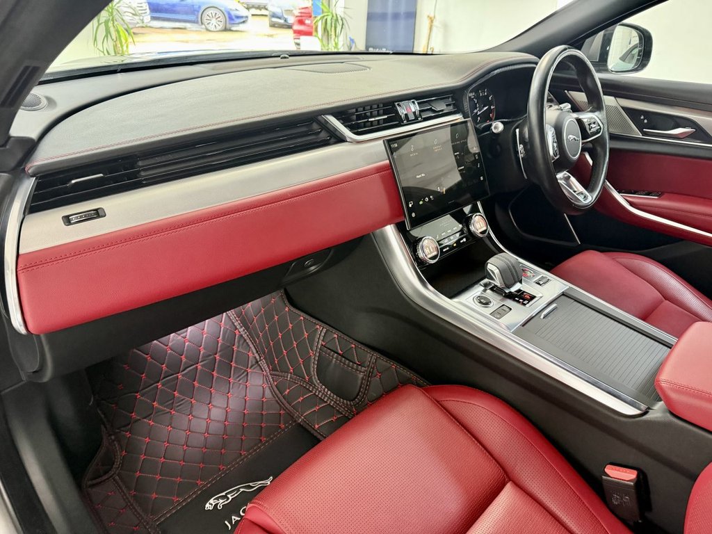 USED 2021 71 JAGUAR XF 2.0 P250i R-Dynamic S Saloon 4dr Petrol Auto Euro 6 (s/s) (250 ps) 