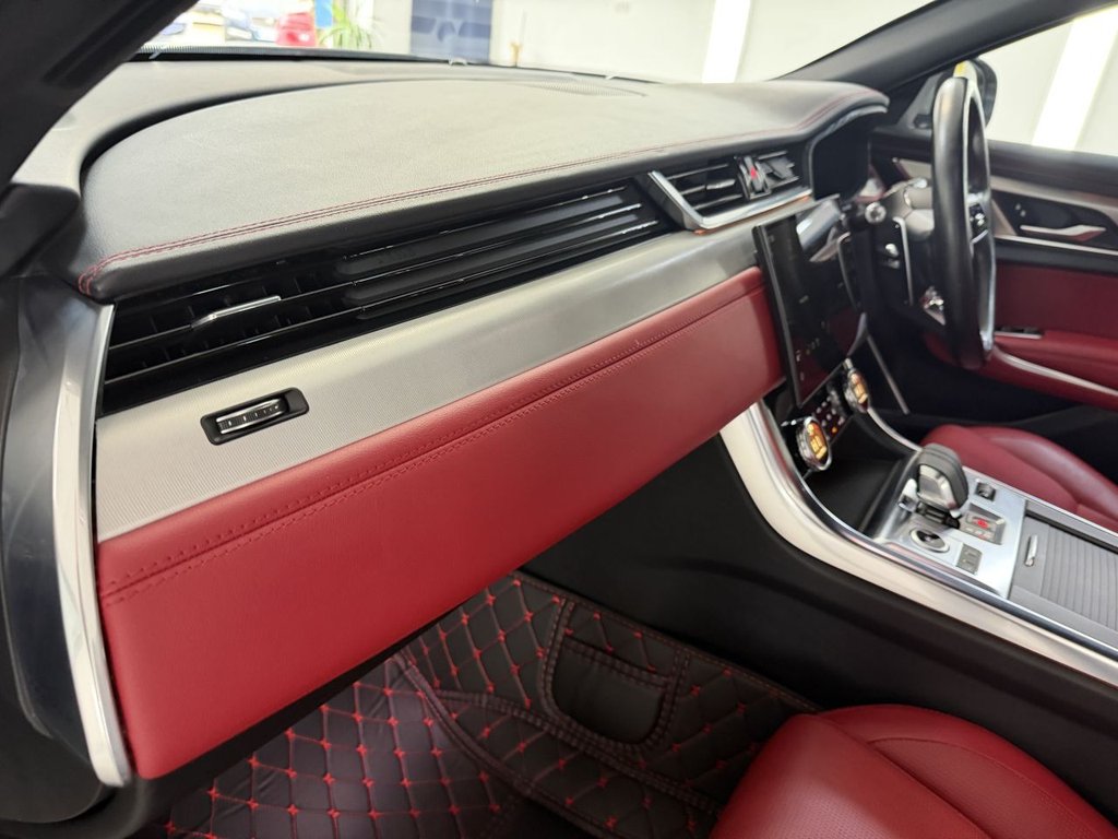 USED 2021 71 JAGUAR XF 2.0 P250i R-Dynamic S Saloon 4dr Petrol Auto Euro 6 (s/s) (250 ps) 
