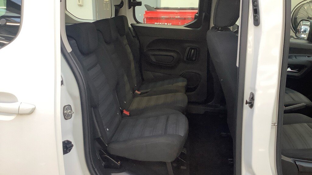 USED 2021 21 VAUXHALL COMBO LIFE 1.2 Turbo Edition MPV 5dr Petrol Manual Euro 6 (s/s) (110 ps) 