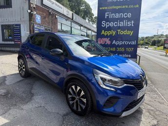 2023 RENAULT CAPTUR