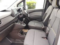 USED 2024 24 RENAULT KANGOO 1.5 dCi Blue ENERGY ML19 Advance Panel Van 6dr Diesel Manual MWB Euro 6 (s/s) (95 ps) Quality & Best value Assured