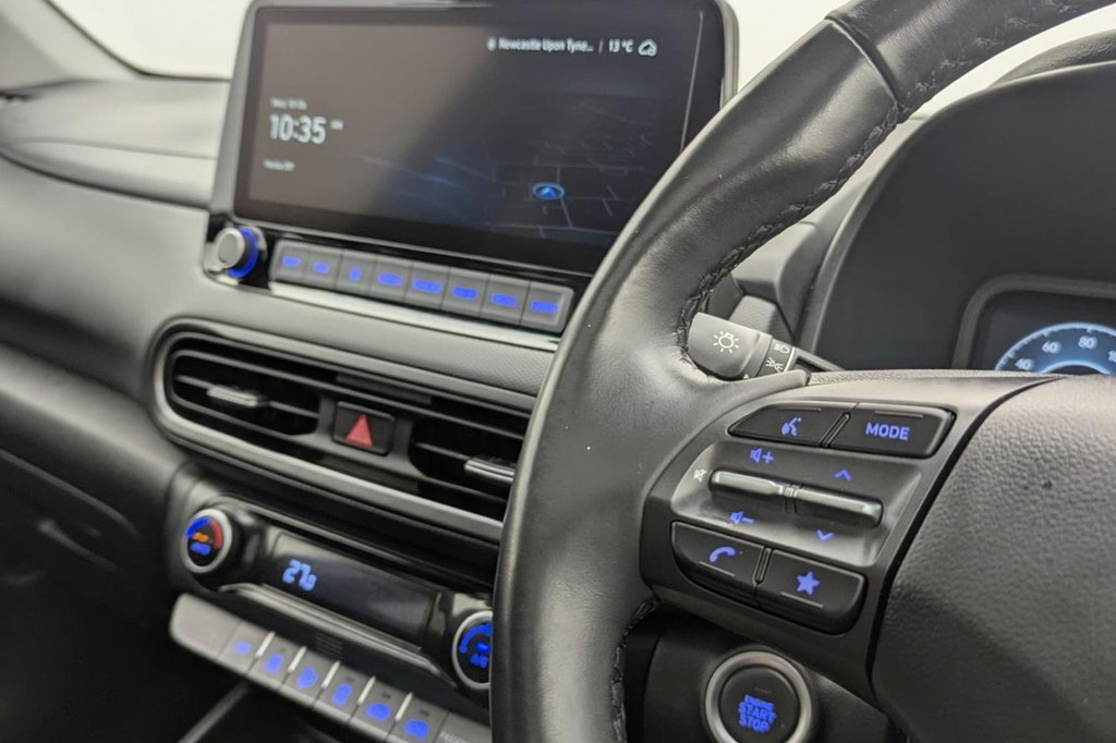 USED 2023 23 HYUNDAI KONA 1.0 T-GDi MHEV Ultimate SUV 5dr Petrol Hybrid Manual Euro 6 (s/s) (120 ps) Car Play, Sun Roof, Camera