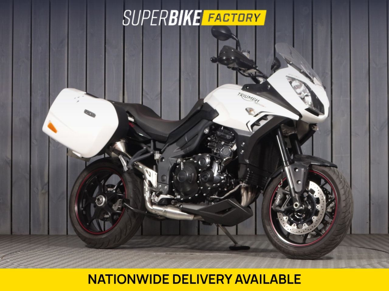 TRIUMPH TIGER 1050