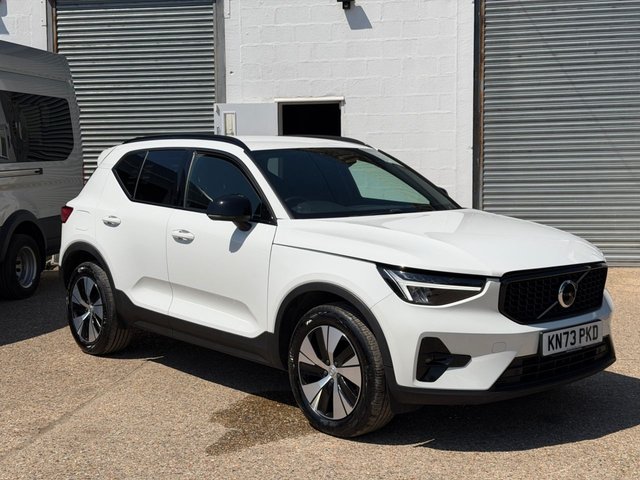 View our VOLVO XC40