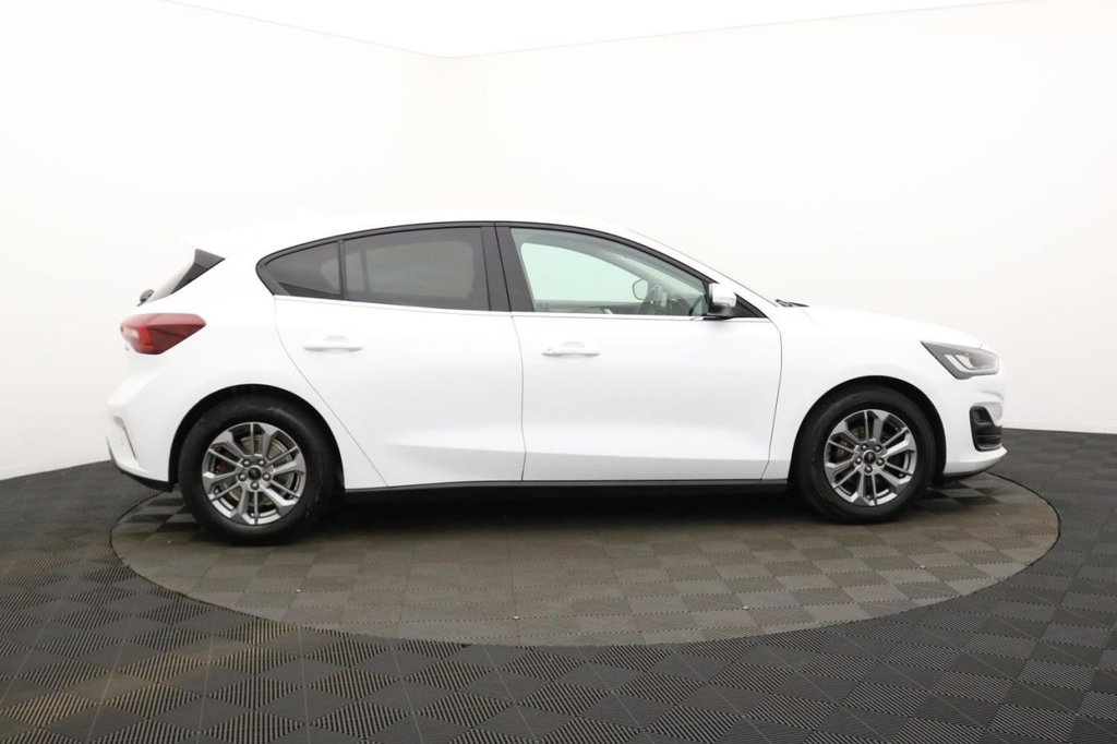USED 2023 23 FORD FOCUS 1.0T EcoBoost MHEV Titanium Hatchback 5dr Petrol Hybrid Manual Euro 6 (s/s) (155 ps) Car Play, Sat Nav, Sensors