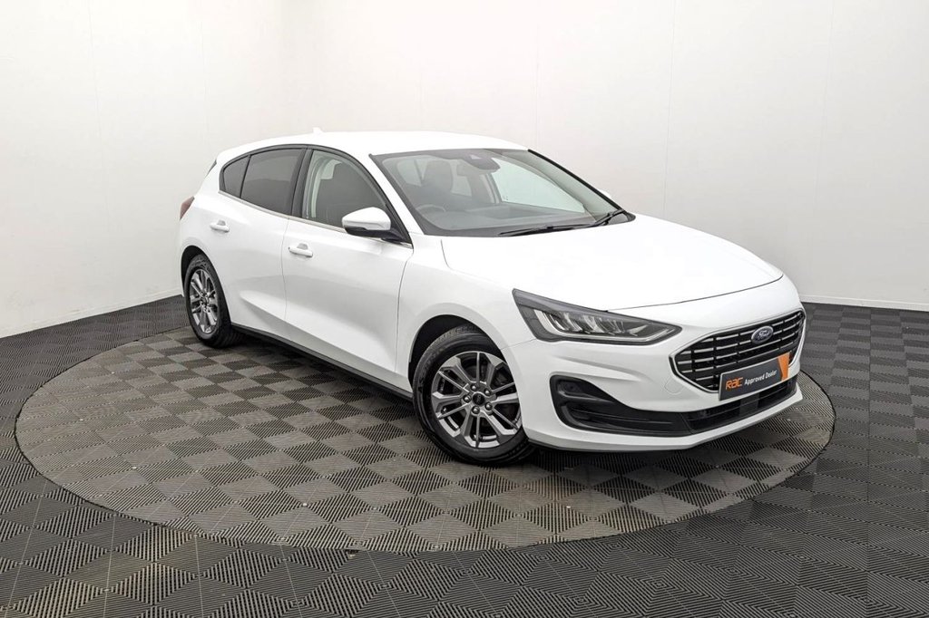 USED 2023 23 FORD FOCUS 1.0T EcoBoost MHEV Titanium Hatchback 5dr Petrol Hybrid Manual Euro 6 (s/s) (155 ps) Car Play, Sat Nav, Sensors