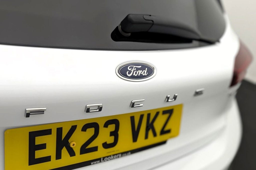 USED 2023 23 FORD FOCUS 1.0T EcoBoost MHEV Titanium Hatchback 5dr Petrol Hybrid Manual Euro 6 (s/s) (155 ps) Car Play, Sat Nav, Sensors