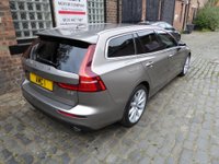 USED 2020 70 VOLVO V60 2.0 D3 Momentum Plus Auto Euro 6 (s/s) 5dr (One Owner / Low Mileage)