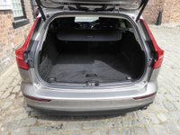 USED 2020 70 VOLVO V60 2.0 D3 Momentum Plus Auto Euro 6 (s/s) 5dr (One Owner / Low Mileage)