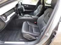 USED 2020 70 VOLVO V60 2.0 D3 Momentum Plus Auto Euro 6 (s/s) 5dr (One Owner / Low Mileage)