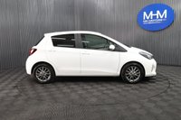 USED 2017 17 TOYOTA YARIS 1.0 VVT-i Icon Hatchback 5dr Petrol Manual Euro 6 (Safety Sense) (69 ps) FULL SERVICE HISTORY / DAB RADIO / REVERSING CAMERA