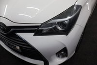 USED 2017 17 TOYOTA YARIS 1.0 VVT-i Icon Hatchback 5dr Petrol Manual Euro 6 (Safety Sense) (69 ps) FULL SERVICE HISTORY / DAB RADIO / REVERSING CAMERA