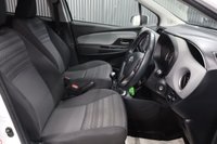 USED 2017 17 TOYOTA YARIS 1.0 VVT-i Icon Hatchback 5dr Petrol Manual Euro 6 (Safety Sense) (69 ps) FULL SERVICE HISTORY / DAB RADIO / REVERSING CAMERA