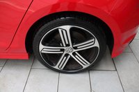 USED 2016 K VOLKSWAGEN GOLF 2.0 TSI BlueMotion Tech R Hatchback 5dr Petrol Manual 4Motion Euro 6 (stop/start) (300 ps) 