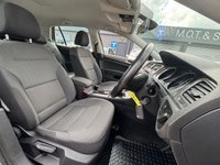 USED 2013 62 VOLKSWAGEN GOLF 1.6 TDI BlueMotion Tech SE Hatchback 5dr Diesel Manual Euro 5 (s/s) (105 ps) LOW MILES + CRUISE + &pound;20 TAX + FSH + ALLOYS + AC