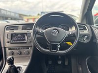 USED 2013 62 VOLKSWAGEN GOLF 1.6 TDI BlueMotion Tech SE Hatchback 5dr Diesel Manual Euro 5 (s/s) (105 ps) LOW MILES + CRUISE + &pound;20 TAX + FSH + ALLOYS + AC