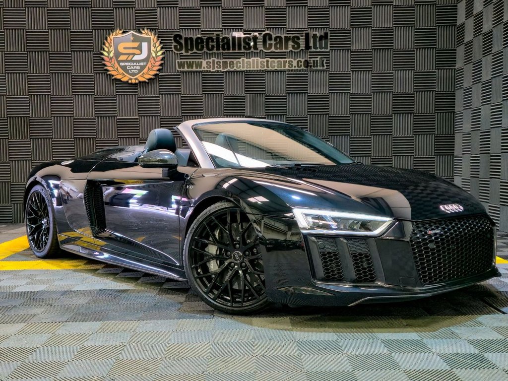Audi R8