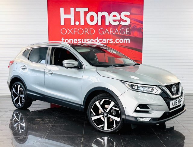 View our NISSAN QASHQAI