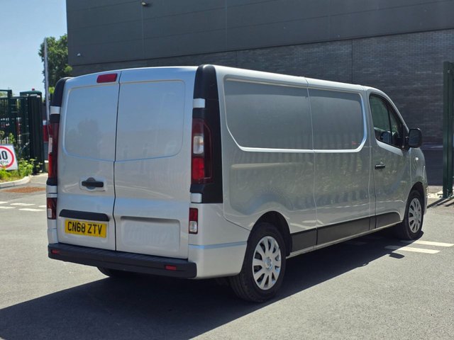 View our VAUXHALL VIVARO