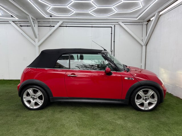 View our MINI CONVERTIBLE