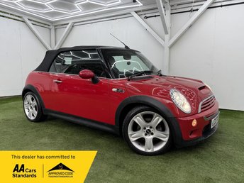 View our MINI CONVERTIBLE