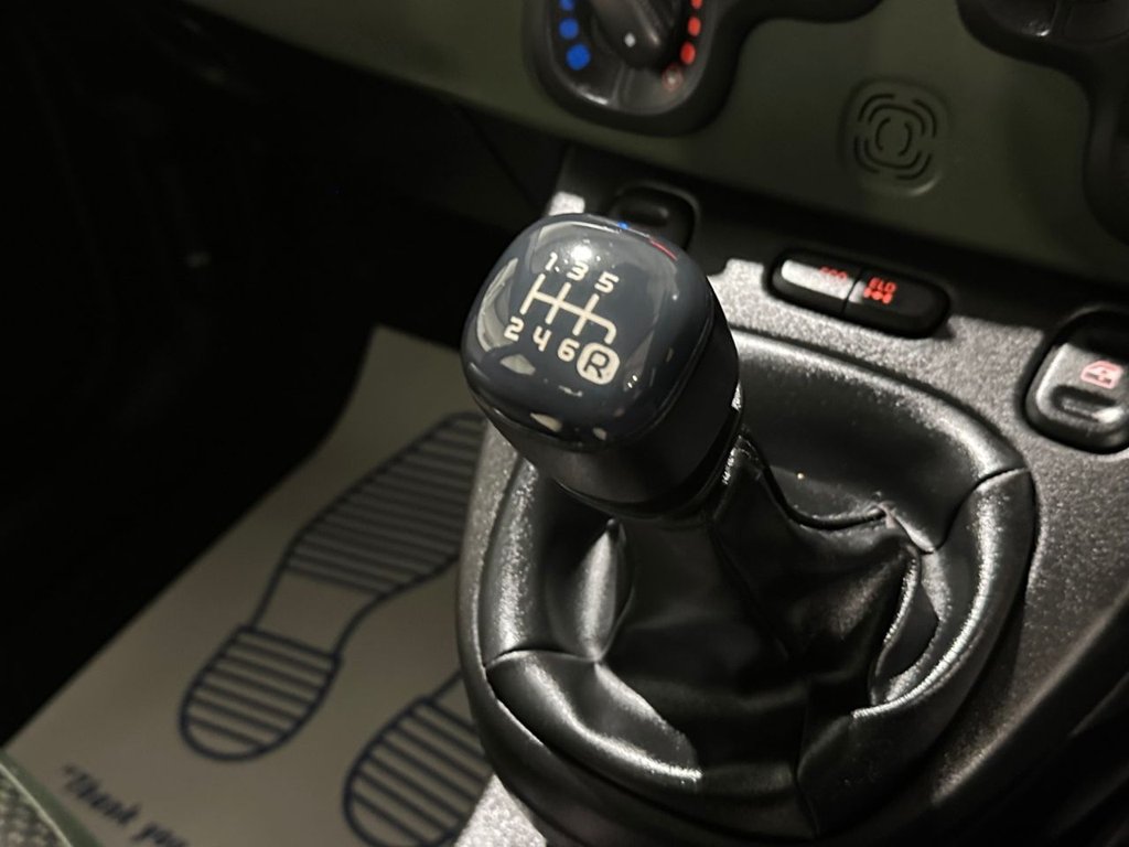USED 2013 63 FIAT PANDA 0.9 TwinAir 4x4 Hatchback 5dr Petrol Manual Euro 5 (s/s) (85 bhp) 