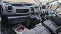 USED 2021 21 RENAULT TRAFIC 2.0 dCi ENERGY 30 Business+ Crew Van Double Cab 6dr Diesel Manual SWB Euro 6 (s/s) (120 ps) *** 6 SEATS - AIR CON - CRUISE - PARKING SENSORS ***