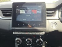 USED 2023 23 RENAULT CAPTUR 1.6 E-TECH evolution SUV 5dr Petrol Hybrid Auto Euro 6 (s/s) (145 ps) ONE OWNER FROM NEW
