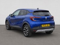 USED 2023 23 RENAULT CAPTUR 1.6 E-TECH evolution SUV 5dr Petrol Hybrid Auto Euro 6 (s/s) (145 ps) ONE OWNER FROM NEW