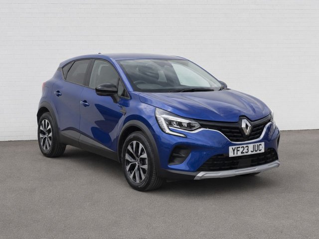 View our Renault Captur 1.6 E-TECH evolution SUV 5dr Petrol Hybrid Auto Euro 6 (s/s) (145 ps)