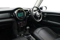 USED 2020 70 MINI HATCH 1.5 Cooper Classic Euro 6 (s/s) 3dr One Owner, 2 Keys