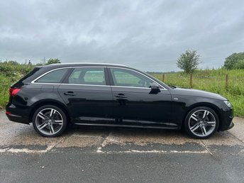 View our AUDI A4 AVANT